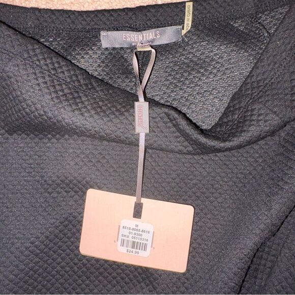 ESSENTIALS NWT Black Textured A-Line Skirt with Seamed Panels - Size M - Picture 2 of 4